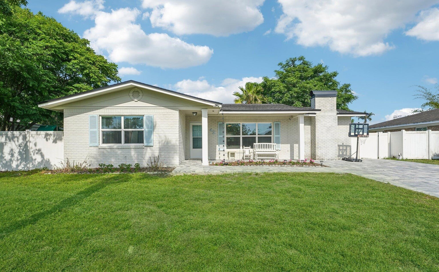 42 Dolphin Boulevard